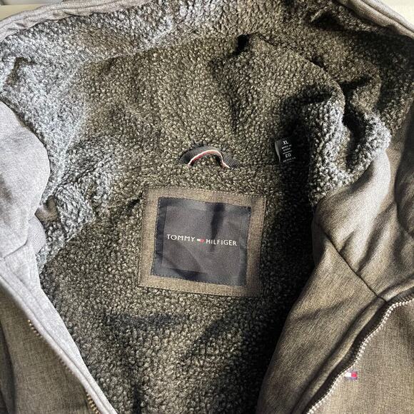 Tommy Hilfiger Men's Gray Winter Faux Fur Water Resistant Jacket Size XL - Picture 4 of 11